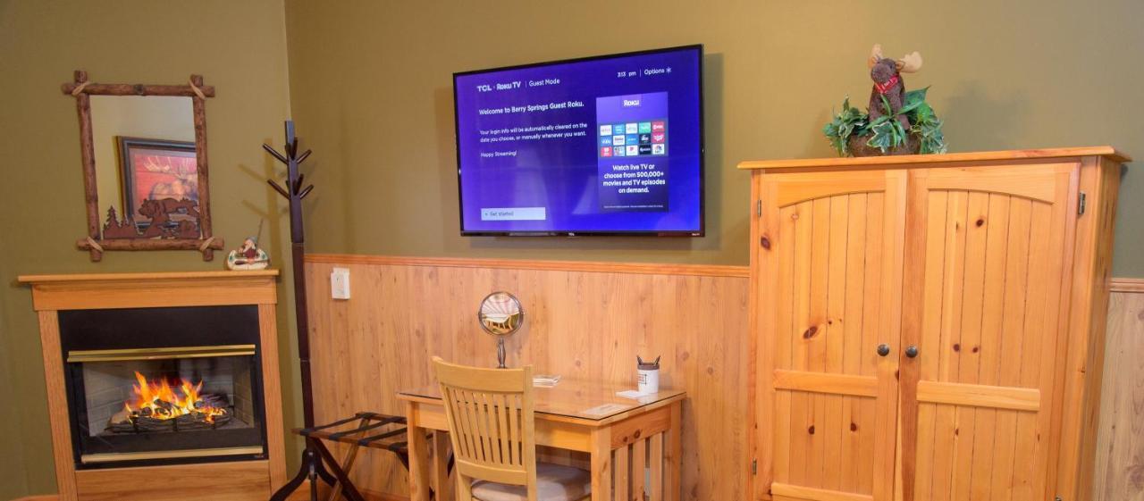Berry Springs Lodge Sevierville Extérieur photo